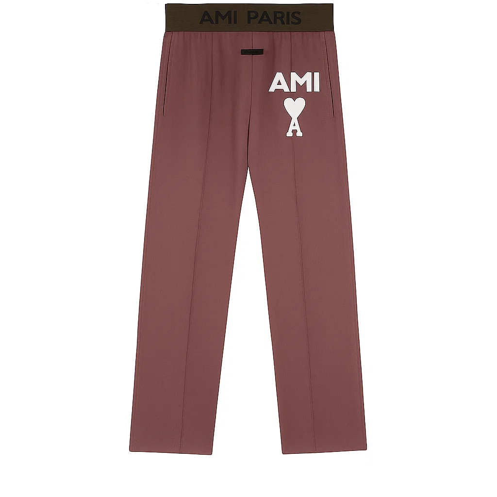 Effortless Sophistication – AMI Paris Puce Sweatpants Effortless Sophistication – AMI Paris Puce Sweatpants